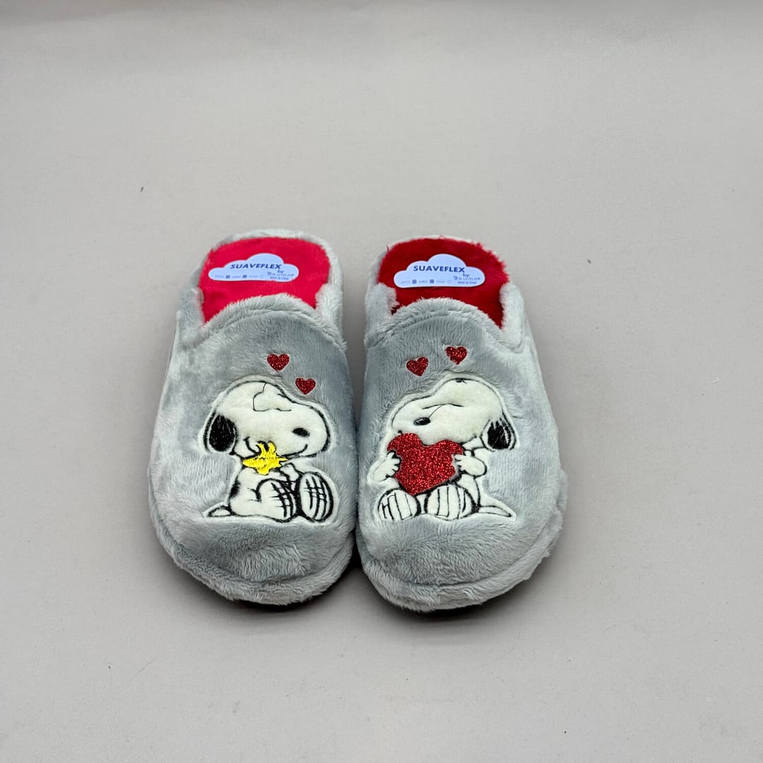 Zapatillas de Casa Snoopy Suaveflex Gris Modelo 200 PINTURINES-7 Zapatillas de casa Snoopy Suaveflex grises con pelo cálido y plantilla extraíble PINTURINES-7