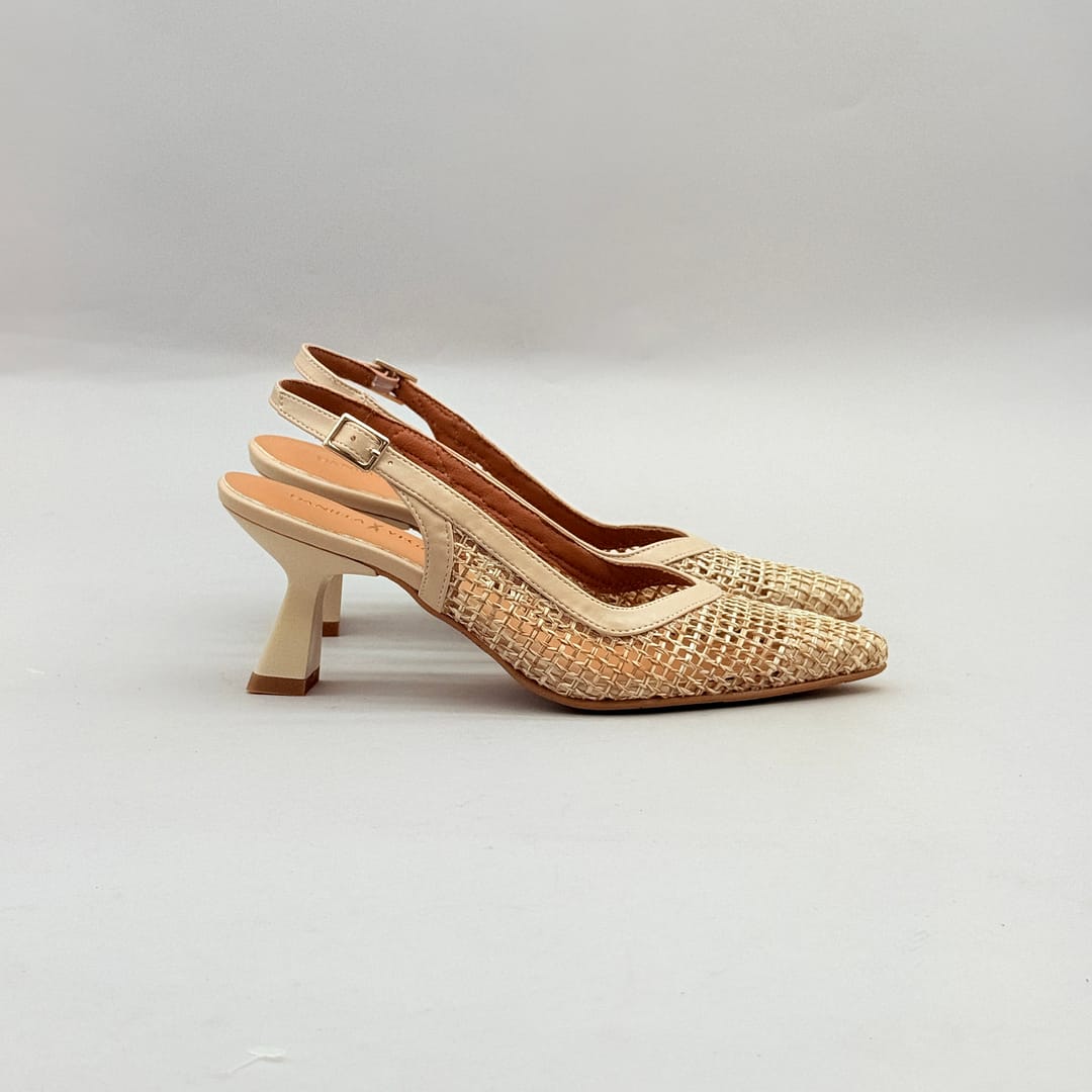 Zapato Daniela Vega Beig Elegante Mujer Zapato Tacón Daniela Vega Beig Troquelado DV50